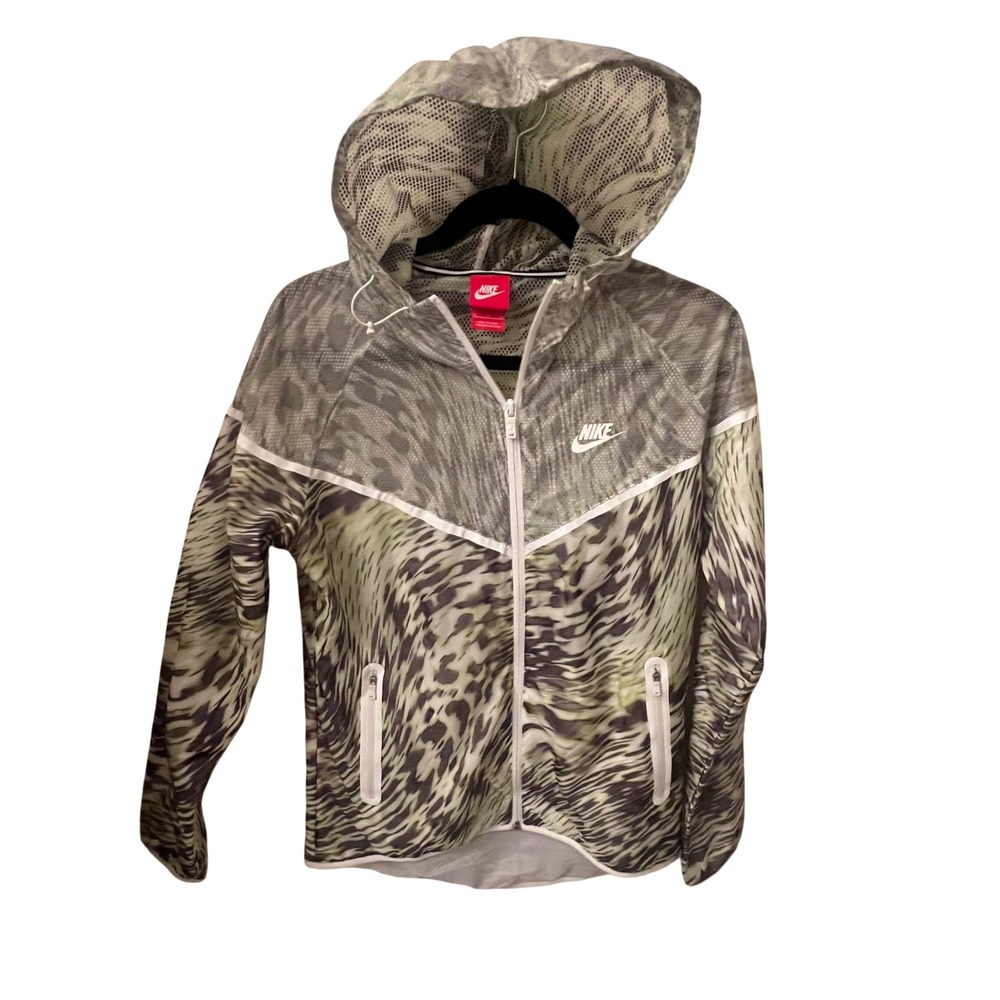 NIKE TECH Multicolor Hyperfuse Windrunner Jacket.… - image 7